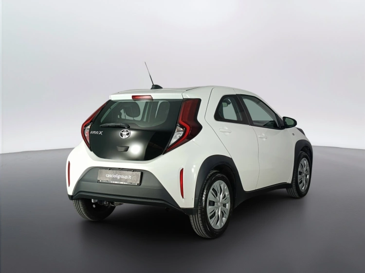4 - Toyota Aygo X Aygo X 1.0 Active 72cv s-cvt