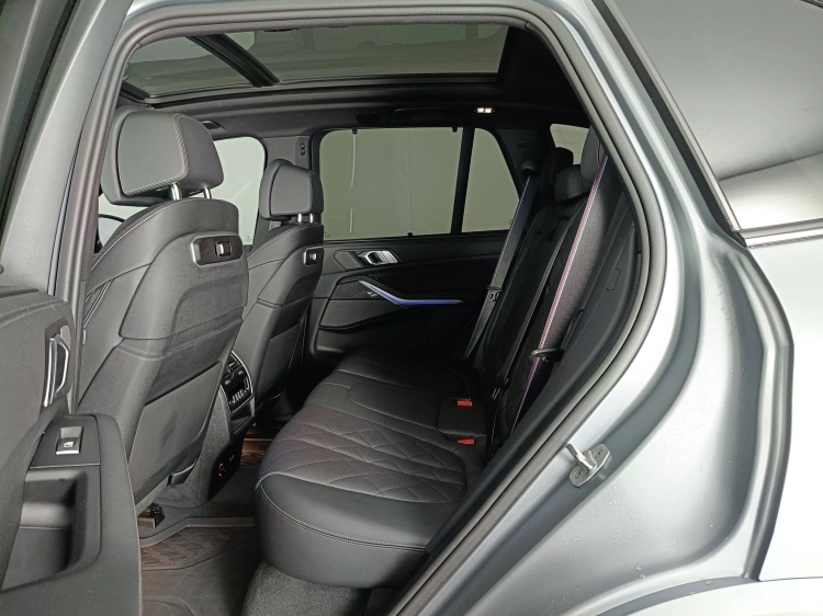 9 - BMW X5 X5 xdrive30d MSport auto