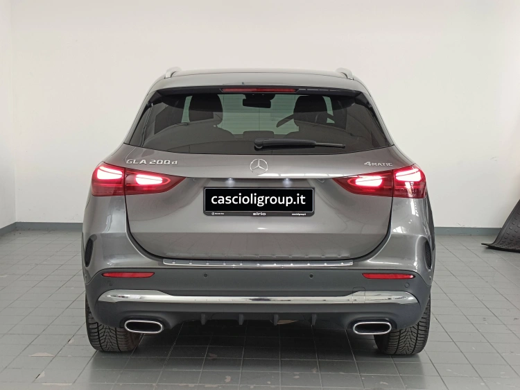 5 - Mercedes-Benz GLA 200 d AMG Line Premium 4matic auto
