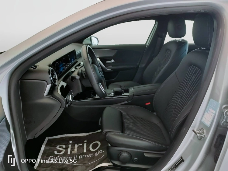 15 - Mercedes-Benz Classe A 180 d Sport auto