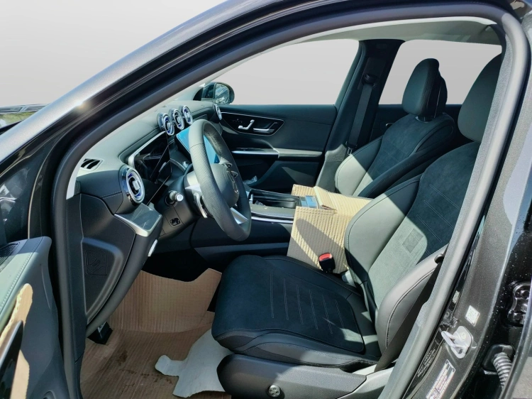 9 - Mercedes-Benz GLC 220 d 4MATIC
