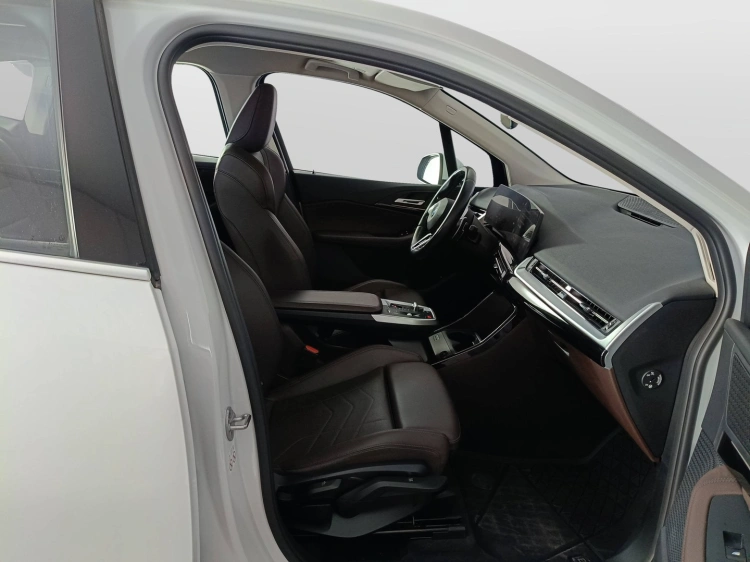 10 - BMW Serie 2 218d Active Tourer Luxury auto