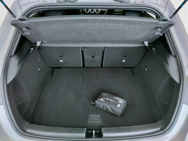 9 - Mercedes-Benz Classe A AMG 35 AMG Line Premium Plus 4matic auto