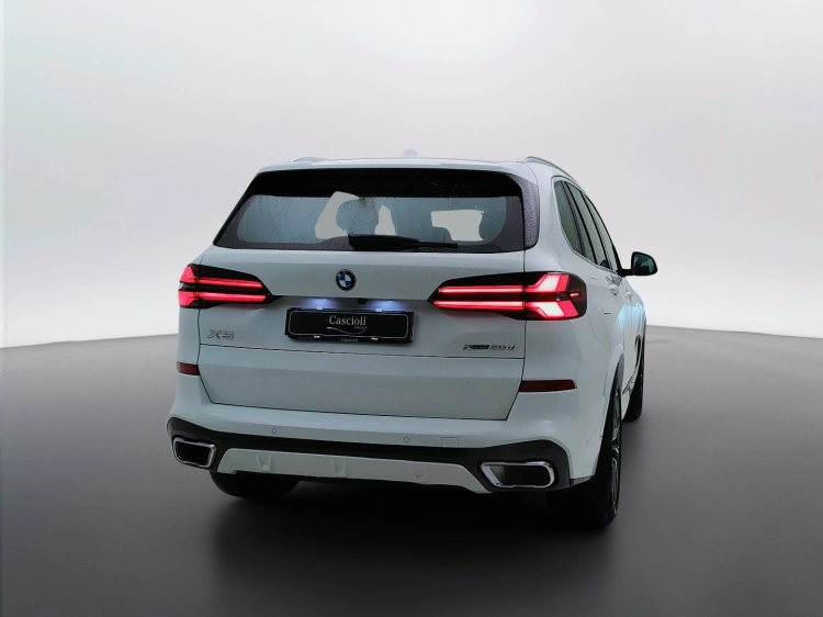 6 - BMW X5 X5 xdrive30d MSport auto