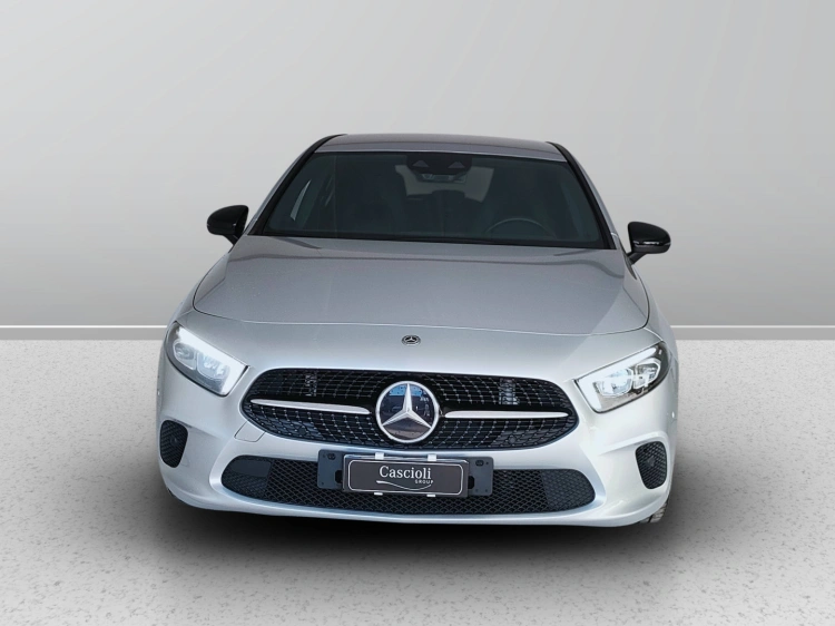 2 - Mercedes-Benz Classe A 180 d Sport auto