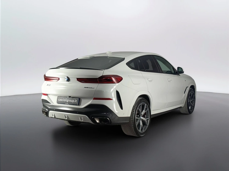 4 - BMW X6 X6 xdrive30d mhev 48V Msport auto
