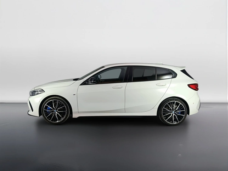 6 - BMW Serie 1 M 135i xdrive auto
