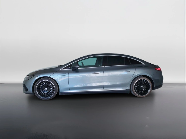 8 - Mercedes-Benz EQE 350 Premium 4matic