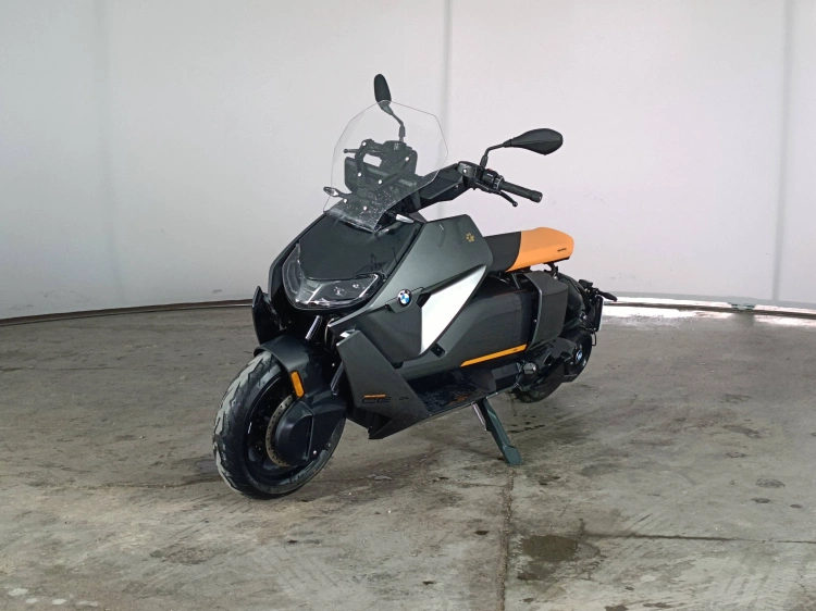 3 - BMW Motorrad C Scooter CE 04 15kw Abs