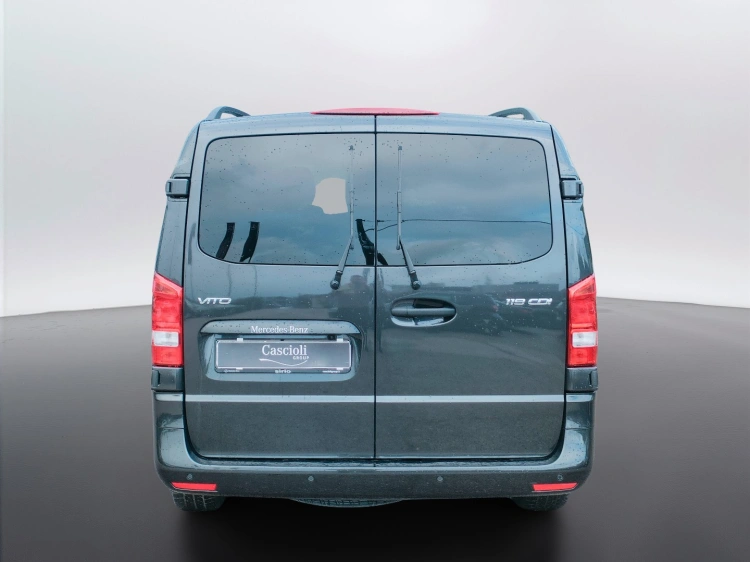 4 - Mercedes Vans Vito 119 cdi long mixto auto my20