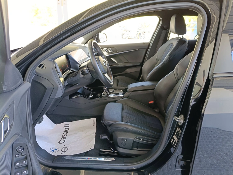 8 - BMW Serie 1 116i Msport auto