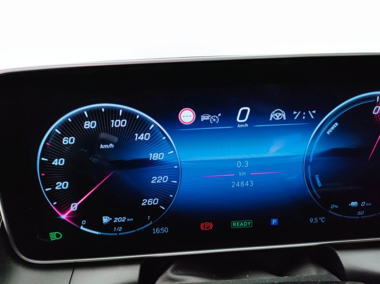 15 - Mercedes-Benz GLC 300 de phev AMG Line Advanced 4matic auto