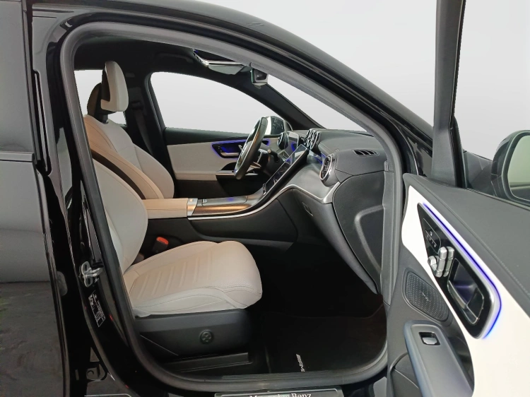 11 - Mercedes-Benz GLC 300 de phev AMG Line Premium 4matic auto