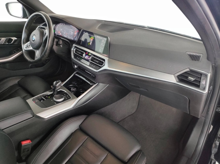 14 - BMW Serie 3 320d Touring mhev 48V xdrive Msport auto