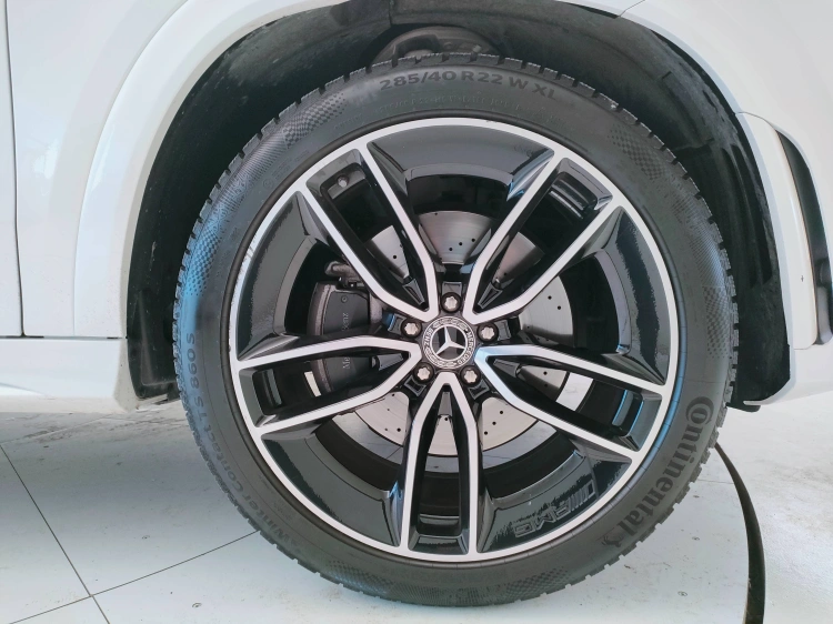 8 - Mercedes-Benz GLE 400 d Premium 4matic auto