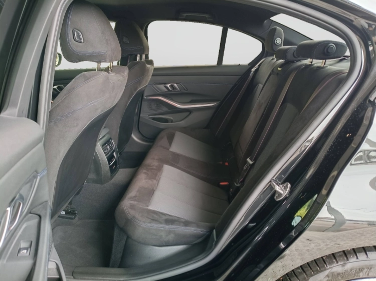 9 - BMW Serie 3 320d mhev 48V xdrive MSport Pro auto