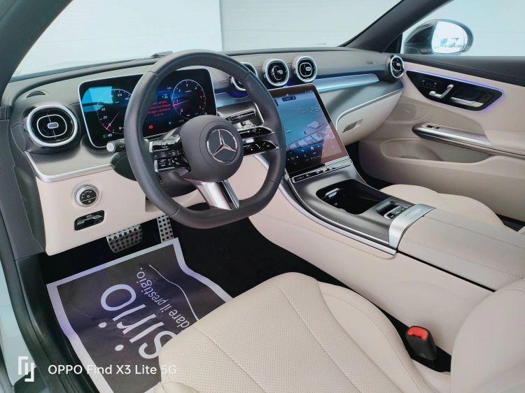 17 - Mercedes-Benz CLE Cabrio 220 d AMG Line Advanced auto