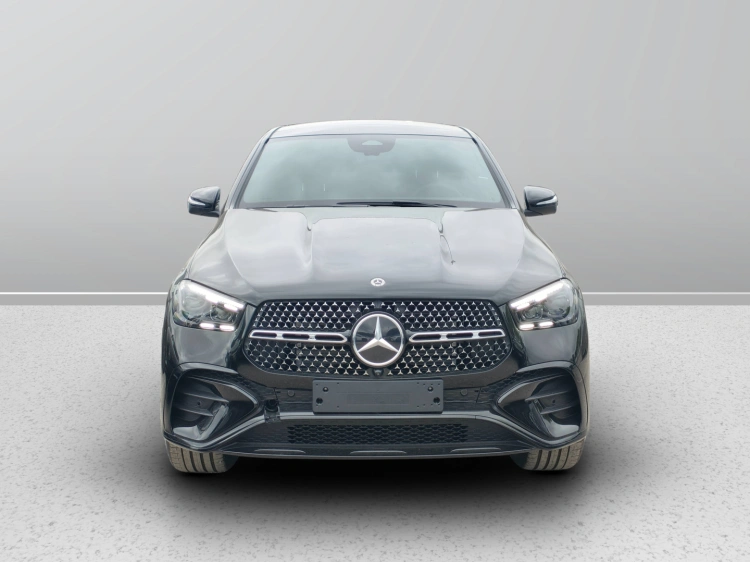 2 - Mercedes-Benz GLE GLE 300 d 4MATIC Coupe