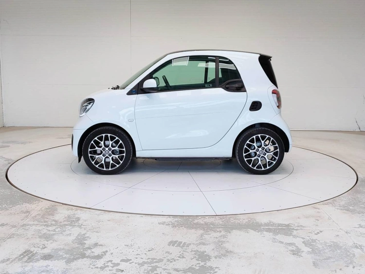 3 - smart fortwo Fortwo eq Prime 22kW