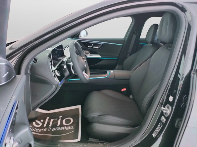 13 - Mercedes-Benz Classe E 300 de phev AMG Line Premium 4matic auto