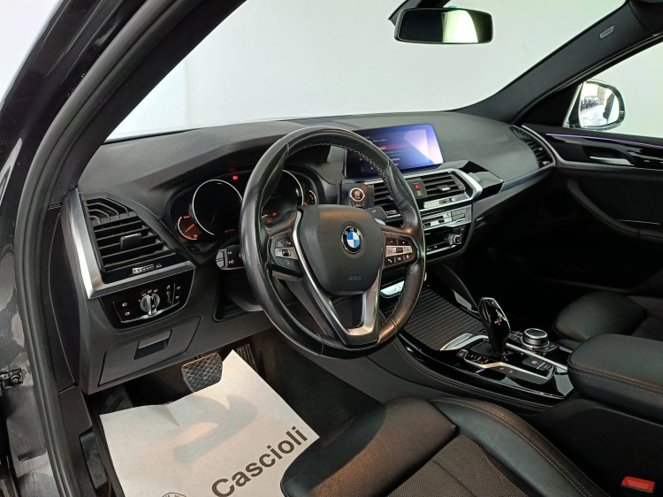 9 - BMW X4 X4 xdrive20d xLine auto my19