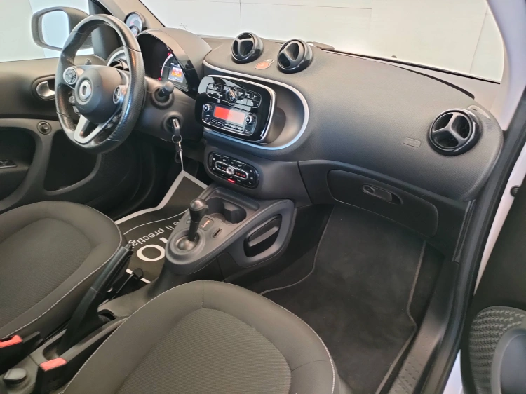 12 - smart fortwo Fortwo 1.0 Superpassion 71cv twinamic