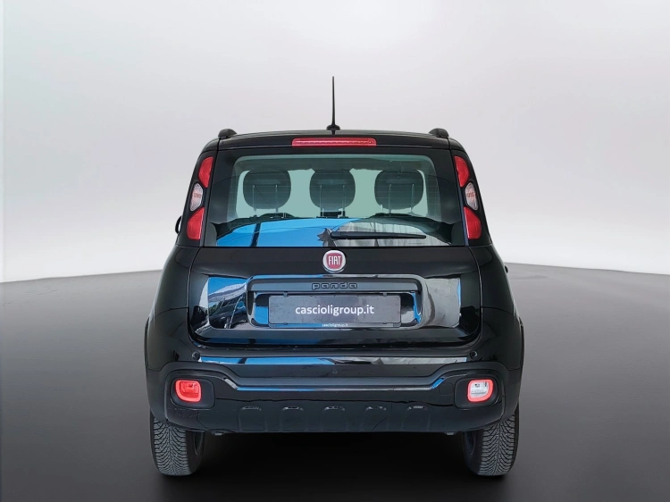 6 - Fiat Panda Panda 1.0 hybrid City Cross s&s 70cv