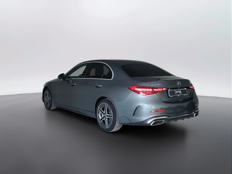 7 - Mercedes-Benz Classe C 220 d mhev AMG Line Advanced 4matic 200cv auto