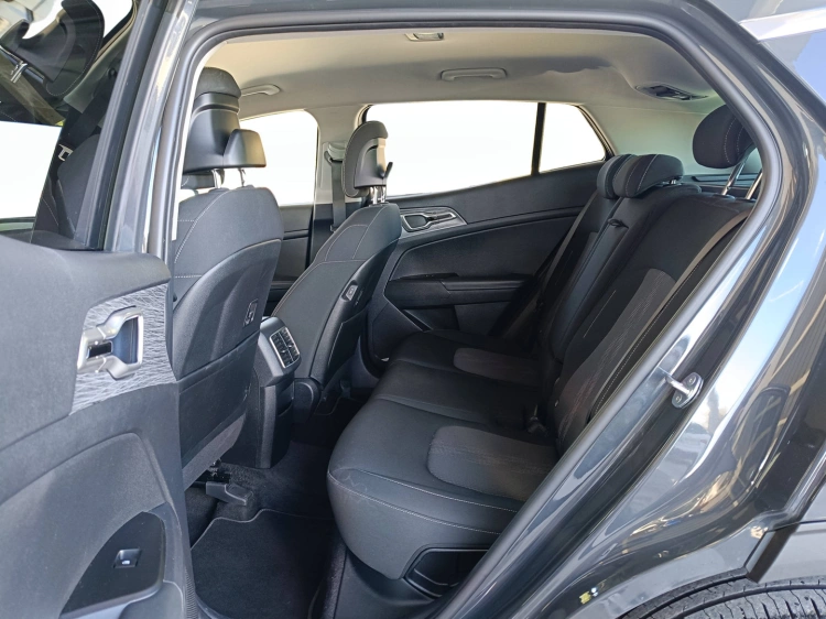 9 - Kia Sportage Sportage 1.6 tgdi mhev Style imt