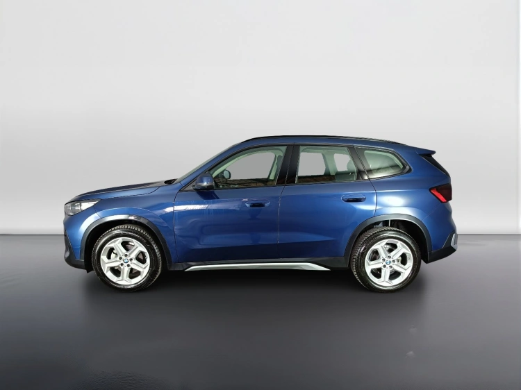 6 - BMW X1 X1 sdrive18d X-Line auto