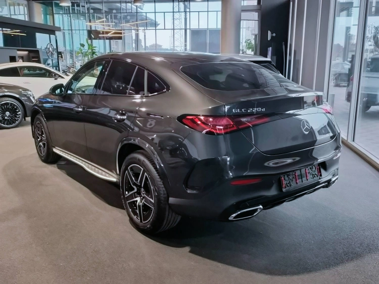 4 - Mercedes-Benz GLC 220 d 4MATIC Coupe