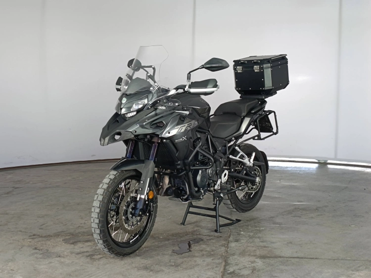 4 - Benelli Trk Trk 502 abs E5