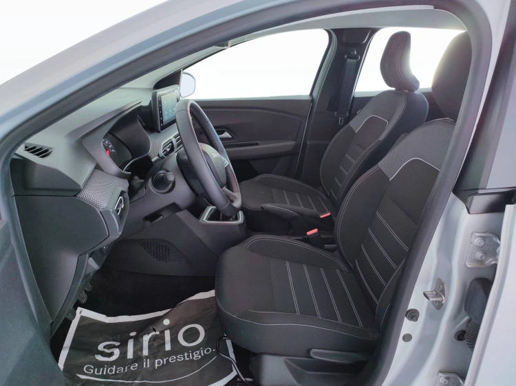 12 - Dacia Sandero Sandero Streetway 1.0 tce Expression Eco-g 100cv 5 marce