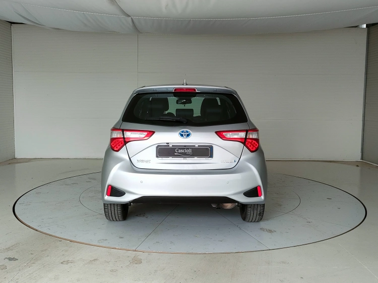 4 - Toyota Yaris Yaris 5p 1.5h Style my18