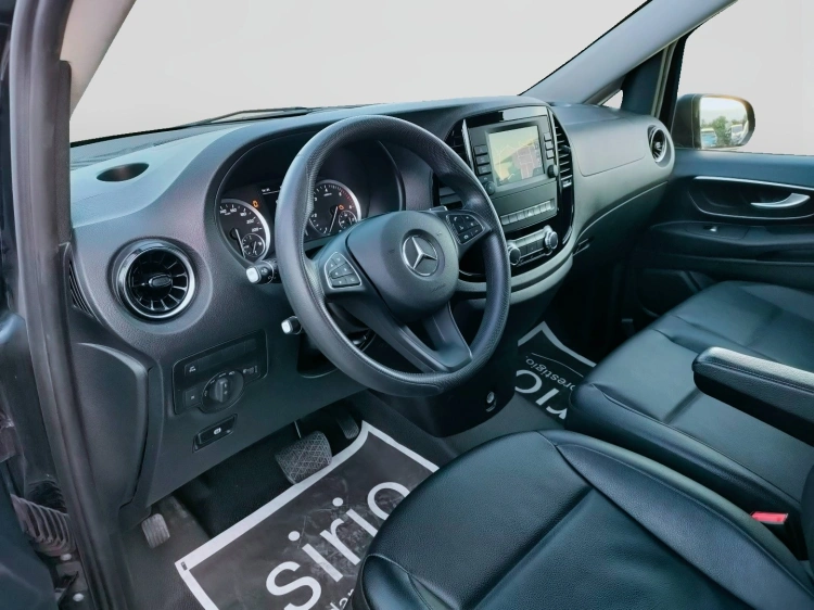 12 - Mercedes Vans Vito 116 cdi long tourer pro auto my20