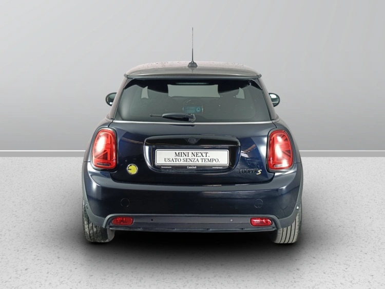 5 - MINI Cooper Mini 3p Cooper SE Electric auto