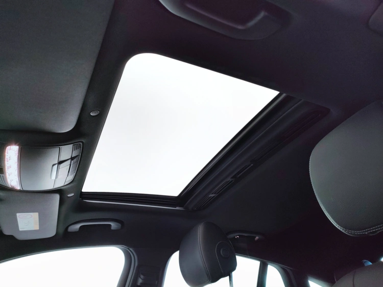 13 - Mercedes-Benz GLC Coupe 300 de phev (eq-power) Premium 4matic auto