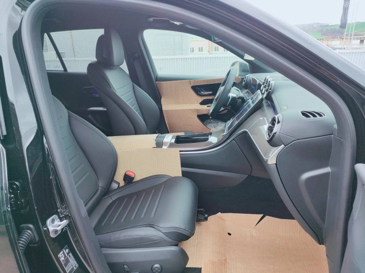 10 - Mercedes-Benz GLC 220 d 4MATIC