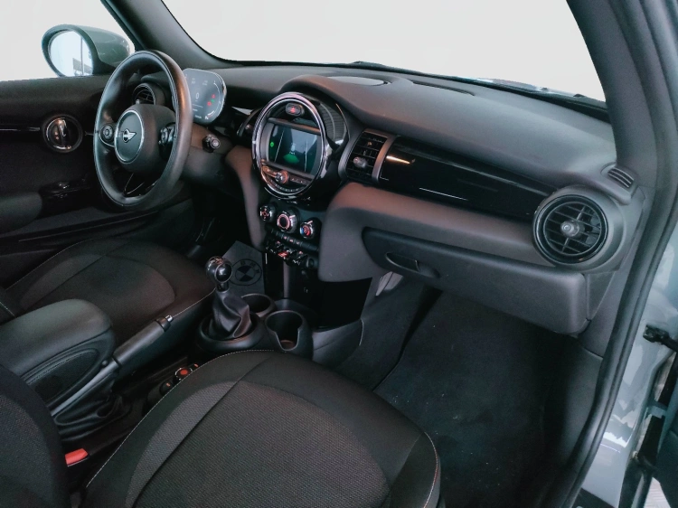 10 - MINI One Mini 3p 1.5 One 75cv