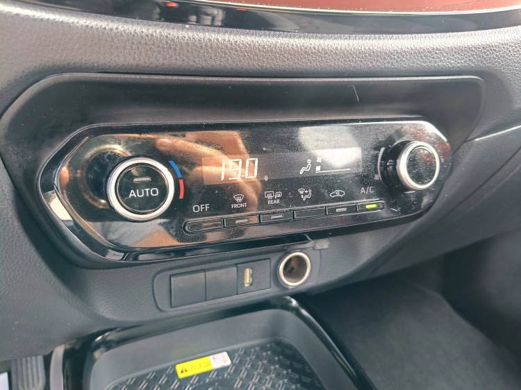 15 - Toyota Aygo X Aygo X 1.0 Lounge 72cv s-cvt