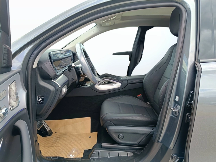 8 - Mercedes-Benz GLE GLE 300 d 4MATIC Coupe
