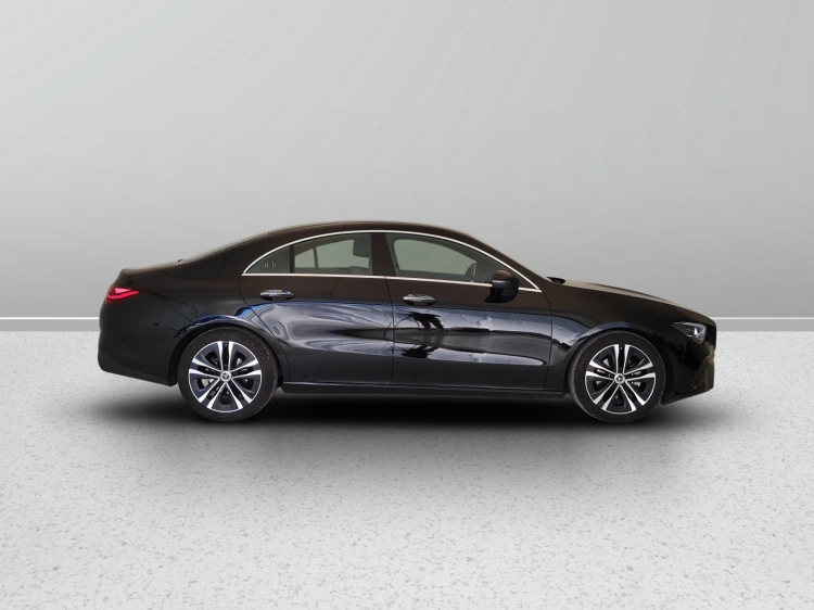 7 - Mercedes-Benz CLA Coupe 180 d Progressive Advanced Plus auto