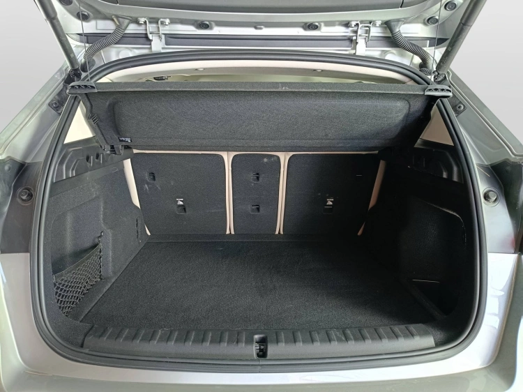 19 - BMW X1 X1 sdrive18d X-Line auto