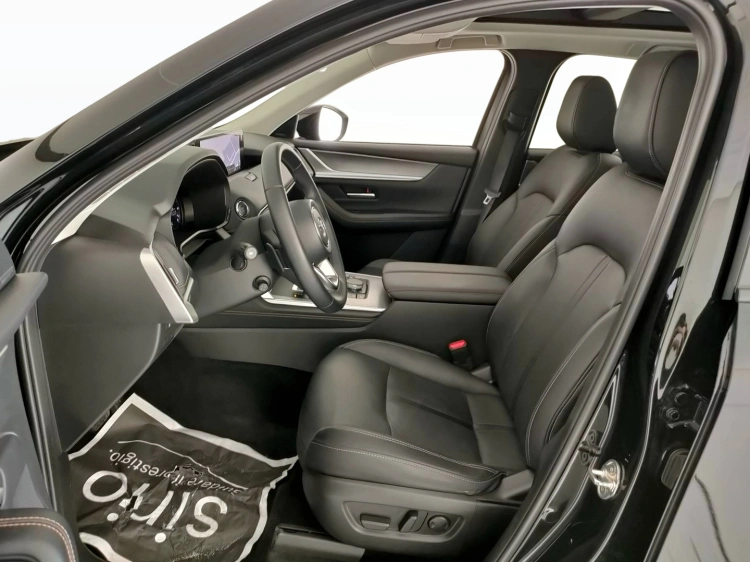 17 - Mazda CX CX-60 3.3 m-hybrid boost Homura tetto pan. Convenience&Sound