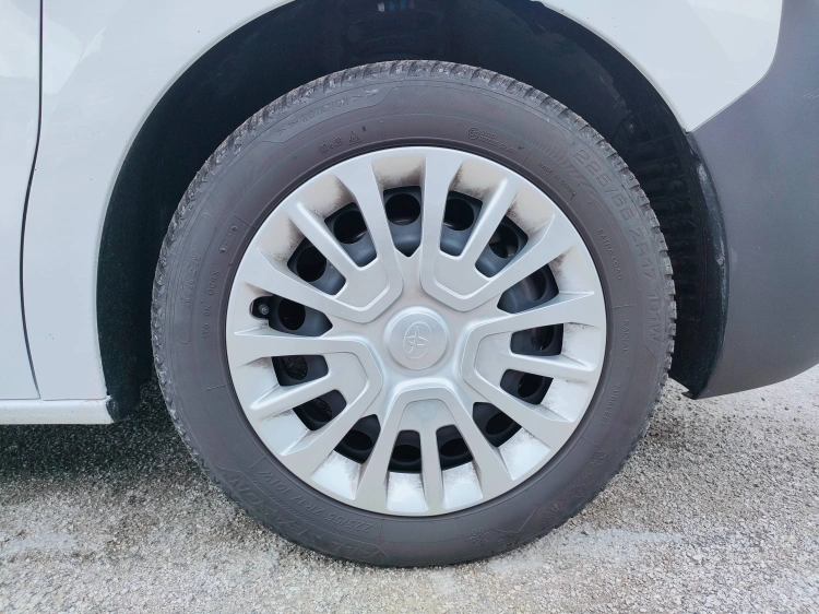 8 - Toyota Professional Proace Verso 2024 Proace Verso 2.0d 144cv S&S L2 Lounge D 9p.ti
