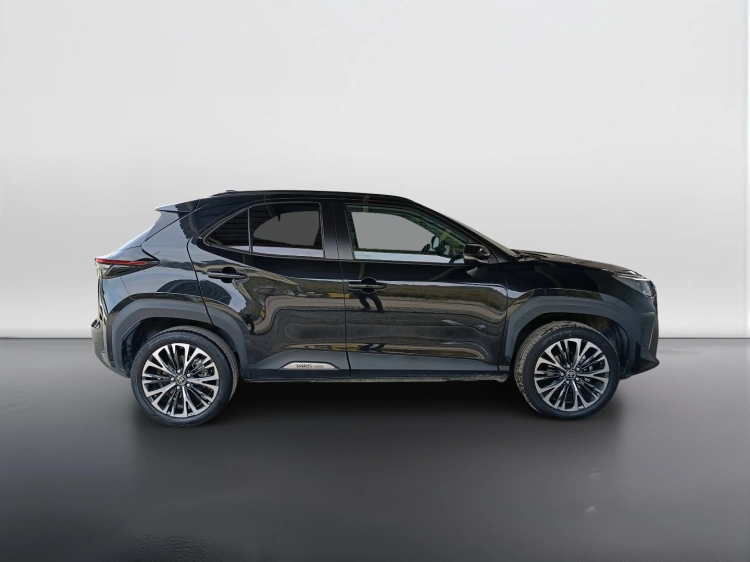 3 - Toyota Yaris Cross Yaris Cross 1.5h Lounge fwd 116cv e-cvt