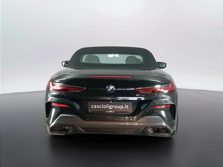 4 - BMW Serie 8 840d Cabrio mhev 48V xdrive auto