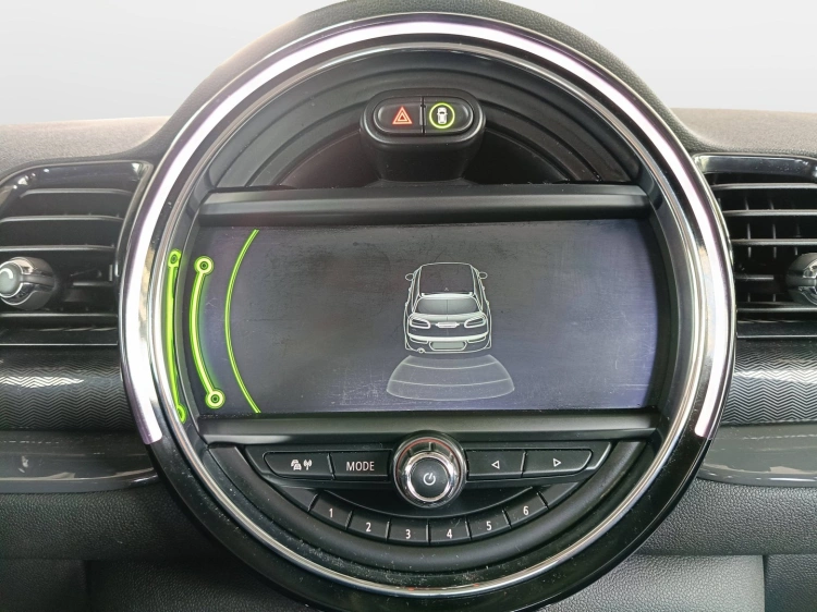 14 - MINI Cooper Mini Clubman 1.5 One D