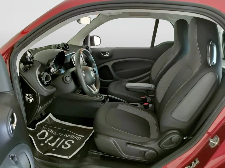 14 - smart fortwo Fortwo eq Passion 22kW