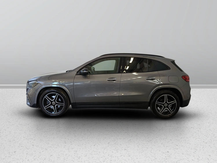6 - Mercedes-Benz GLA 180 d AMG Line Advanced Plus auto